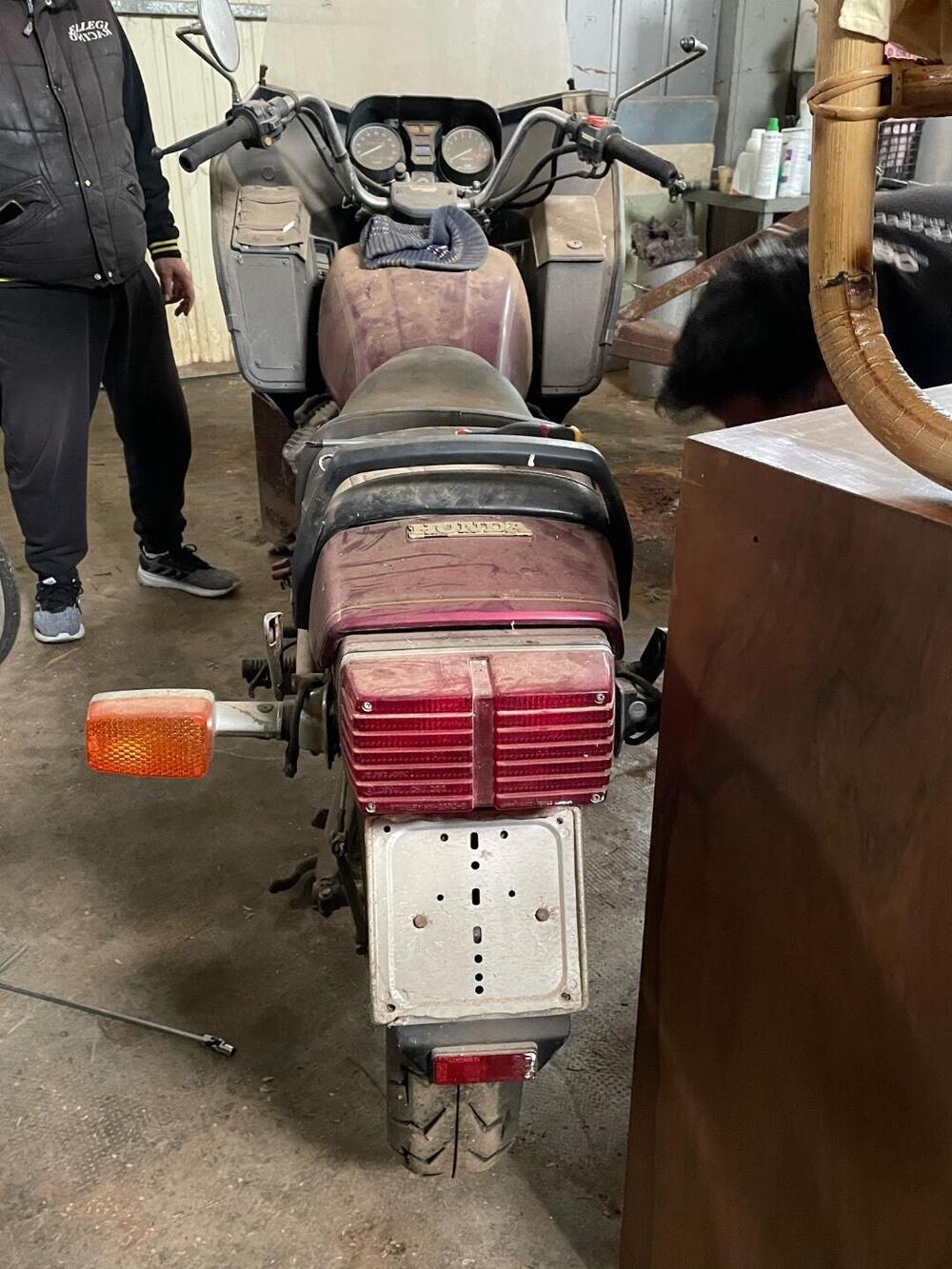 Honda CX 500 Silver Wing (2)