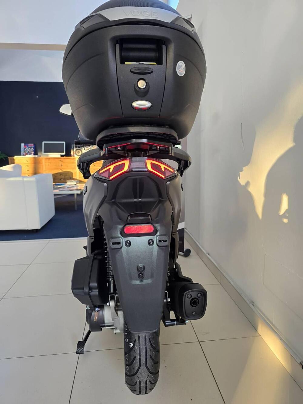 Voge Sfida SR16 125 (2025 - 26) (4)