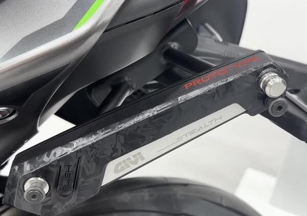 GIVI a EICMA 2025: la visita allo stand tra novità e gamma prodotti [VIDEO]