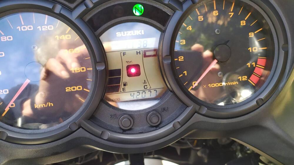 Suzuki V-Strom 650 (2008 - 11) (6)