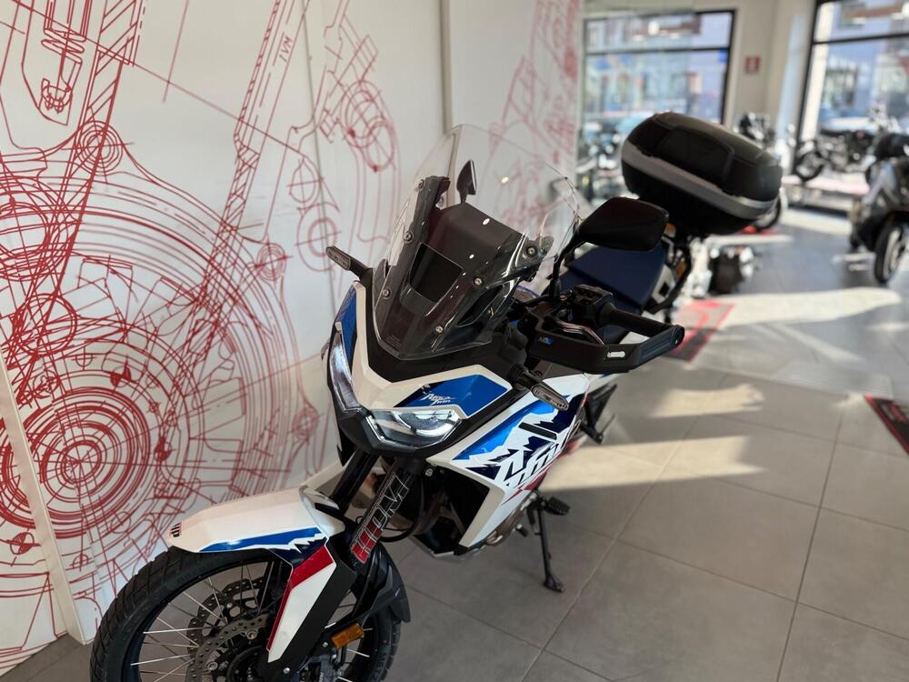 Honda Africa Twin CRF 1100L (2024 - 26) (14)