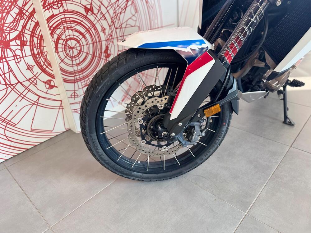 Honda Africa Twin CRF 1100L (2024 - 26) (13)