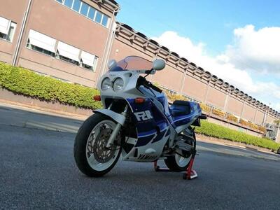 Yamaha FZR 1000 EXUP  d&#039;epoca
