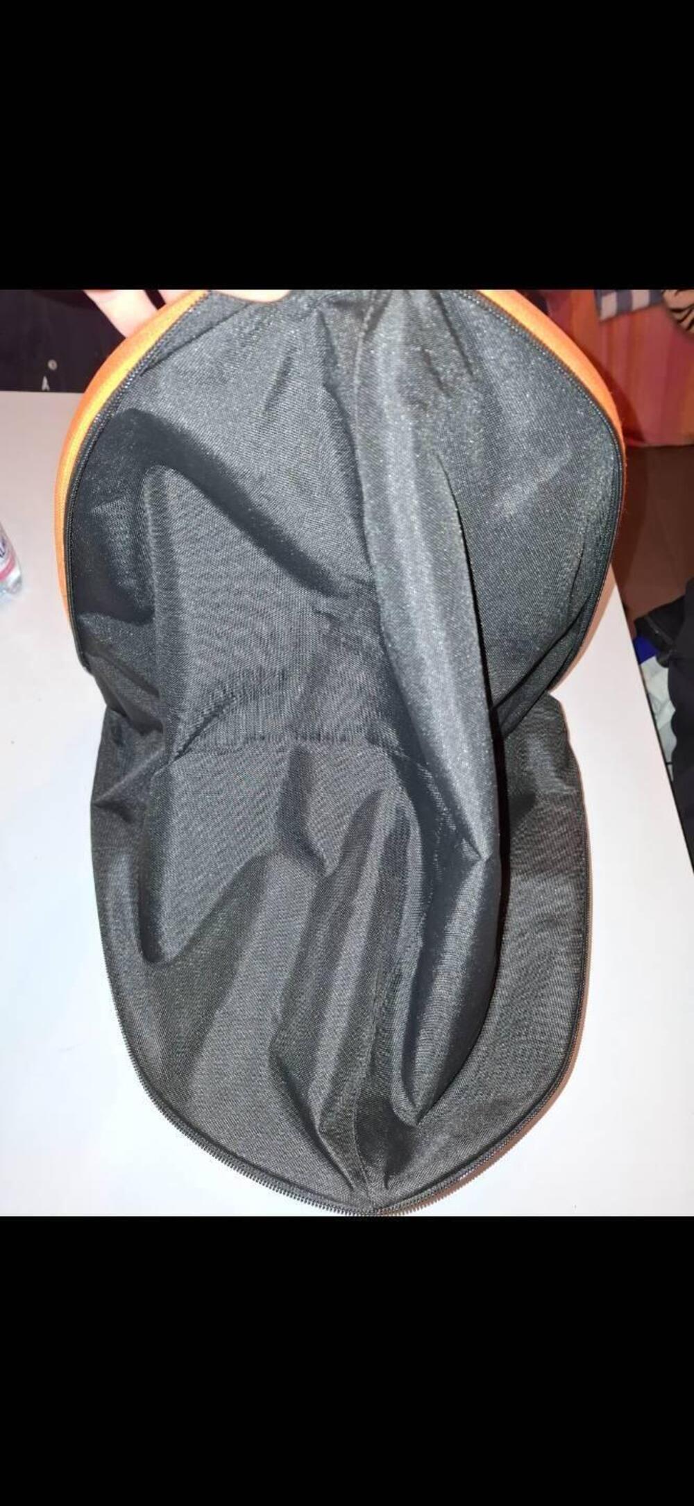 Borsa sella KTM Superduke (3)