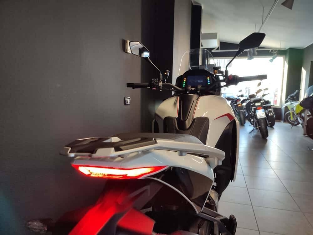Moto Morini X-Cape 1200 (2026) (6)