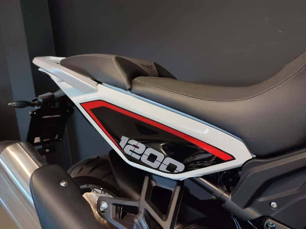 Moto Morini X-Cape 1200 (2026) (7)