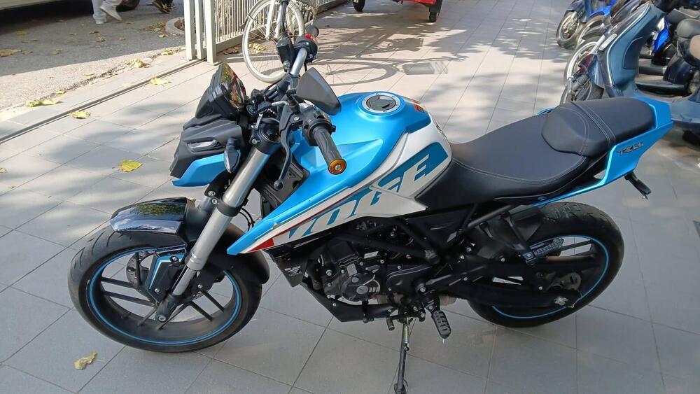 Voge Brivido 125R (2023 - 25) (3)