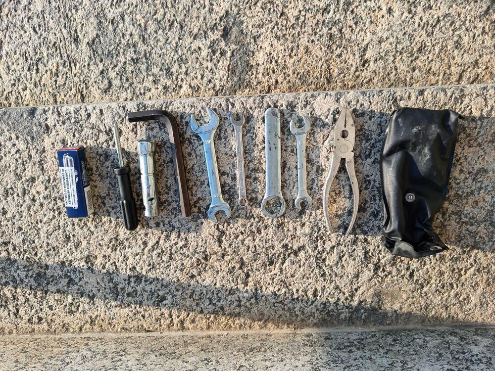 Suzuki Tu 250 super classic (10)