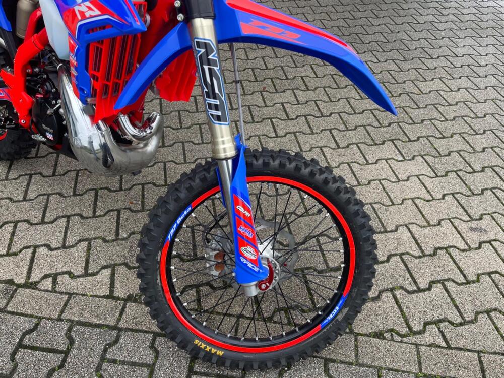 Betamotor RR 200 2T Enduro Race (2026) (7)