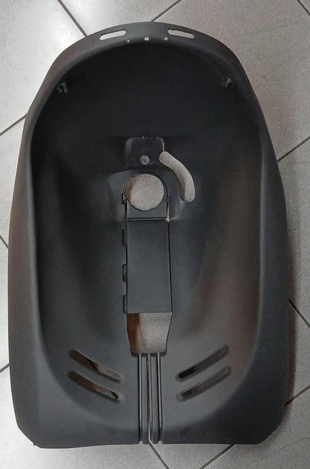 61100GY1901ZA Parafango anteriore VISION Honda