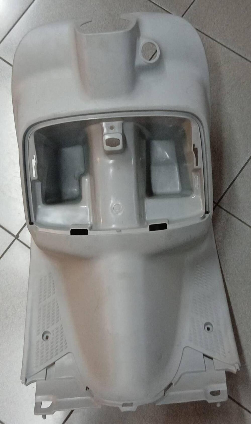 81131GY1910ZB Retroscudo Vision Honda