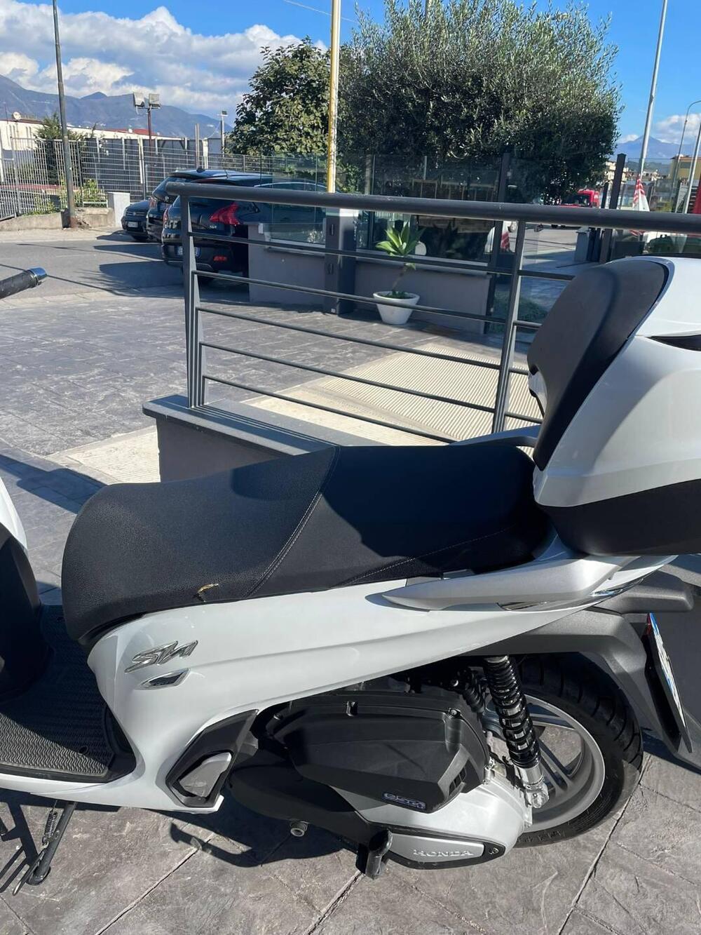 Honda SH 350 (2021 - 24) (3)