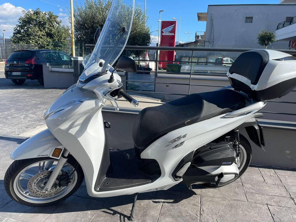 Honda SH 350 (2021 - 24) (4)