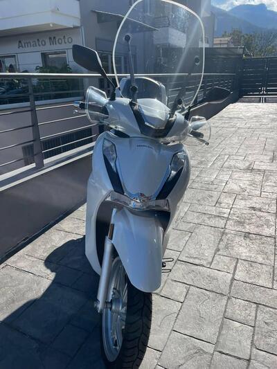 Honda SH 350 (2021 - 24) usata