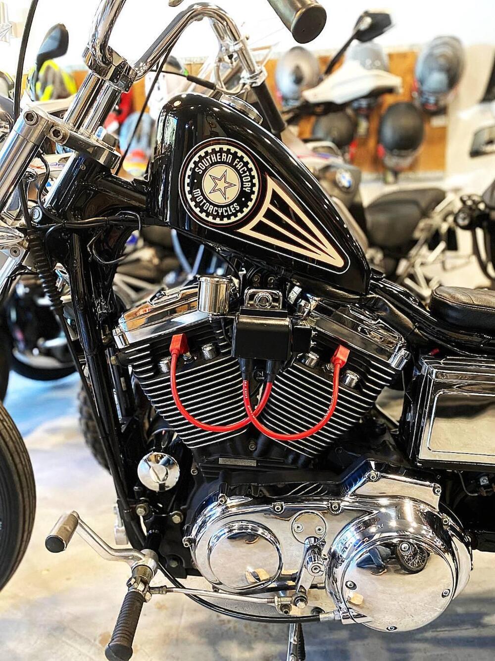 Harley-Davidson 1200 Custom (1995 - 00) - XL 1200C (12)