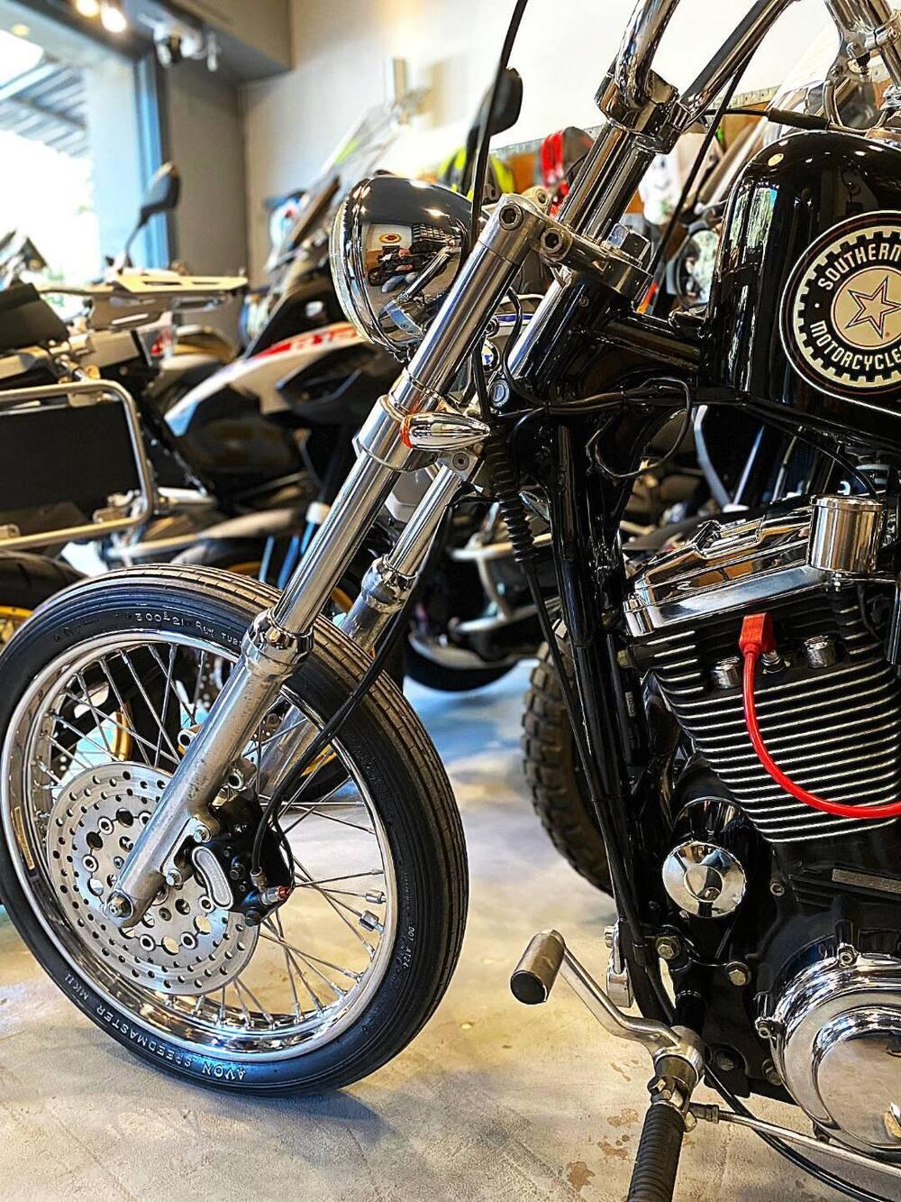 Harley-Davidson 1200 Custom (1995 - 00) - XL 1200C (13)