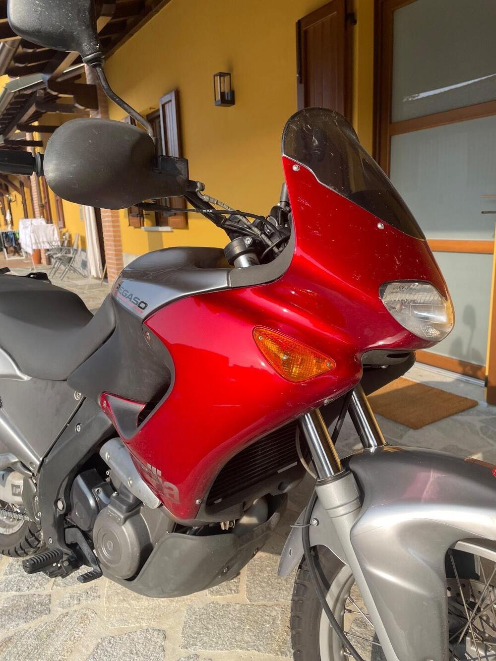 Aprilia Pegaso 650 IE (2003 - 04) (7)