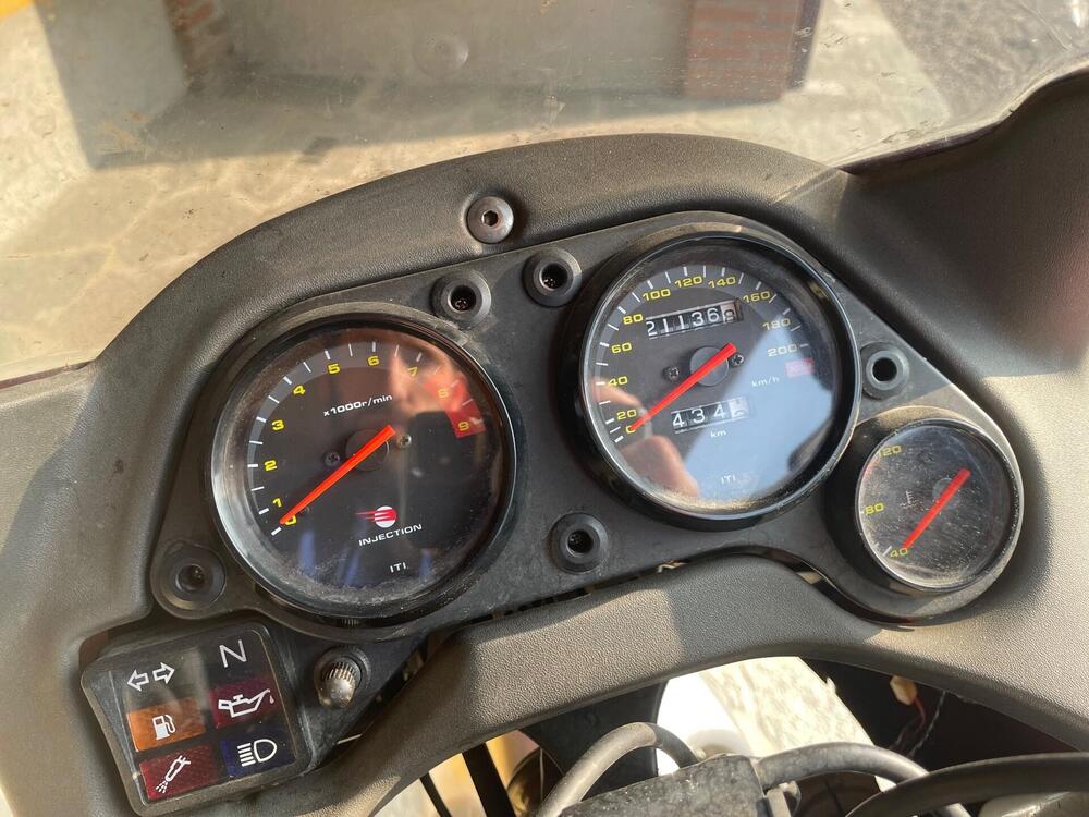 Aprilia Pegaso 650 IE (2003 - 04) (14)