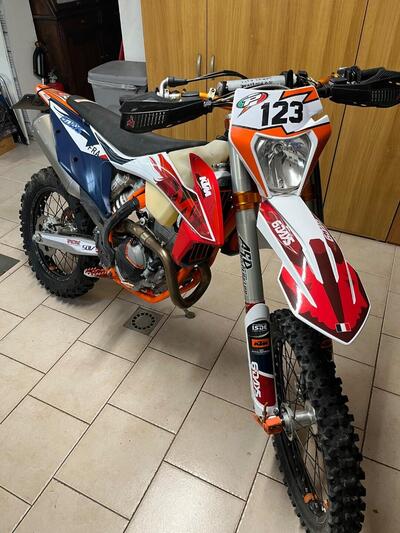 KTM 350 EXC-F Six Days (2023) usata