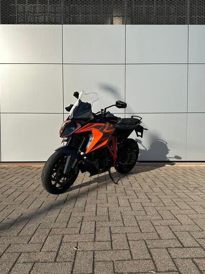 KTM 1290 Super Duke GT (2022 - 25) usata