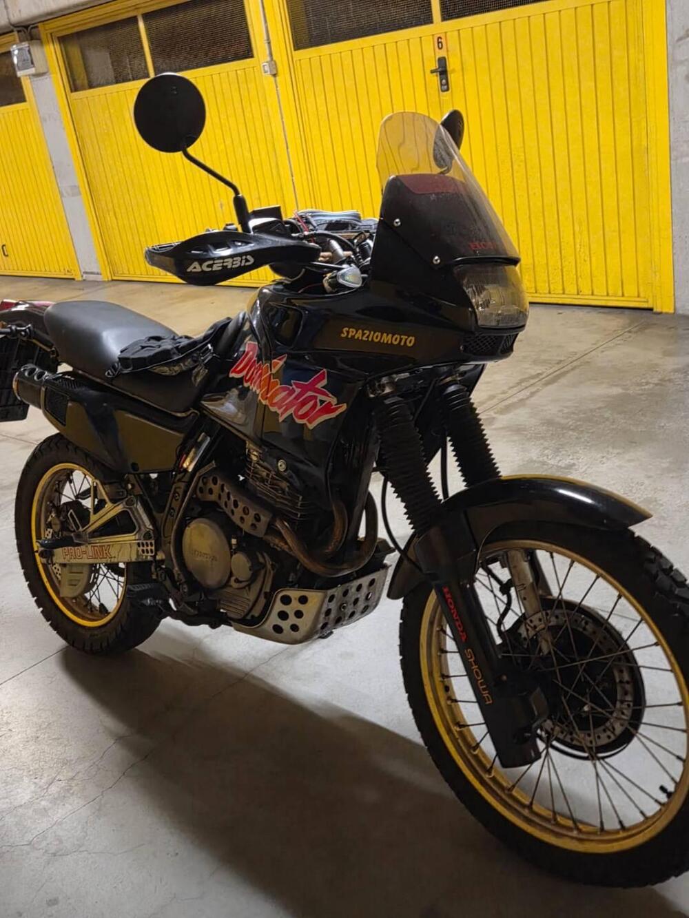 Honda Dominator nx 650