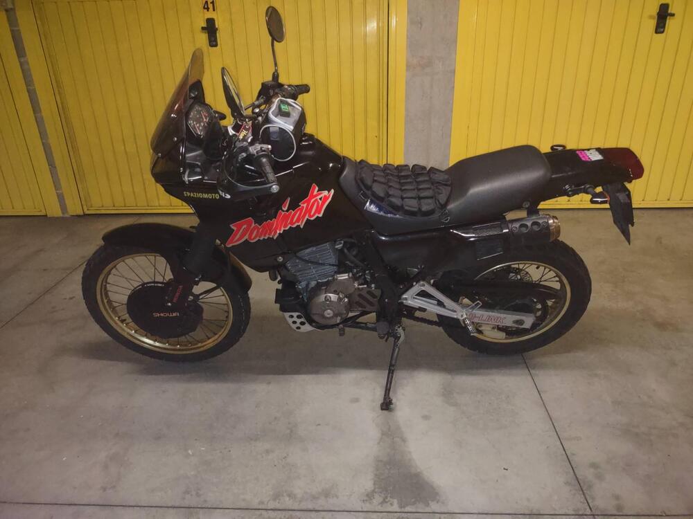 Honda Dominator nx 650 (3)