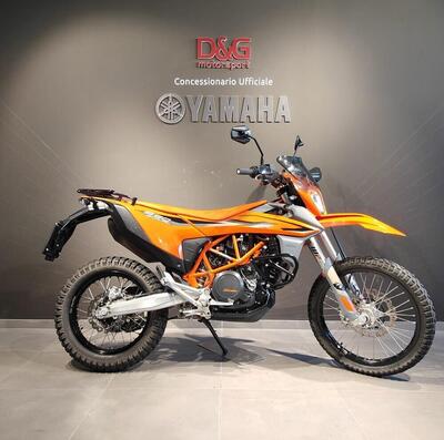 KTM 690 Enduro R (2022 - 25) usata