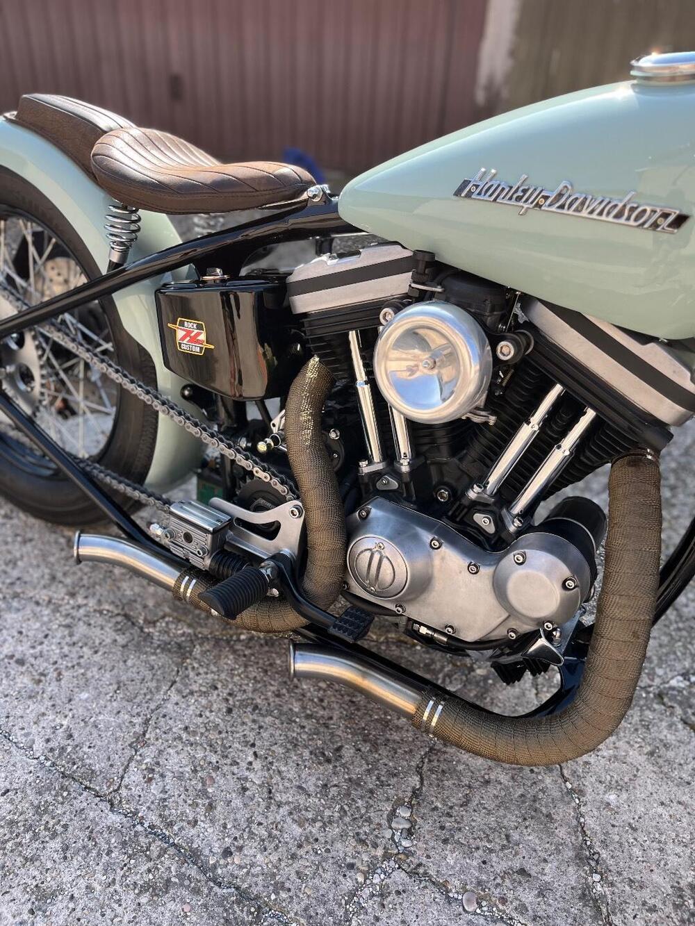 Harley-Davidson Sportster Bobber  (2)