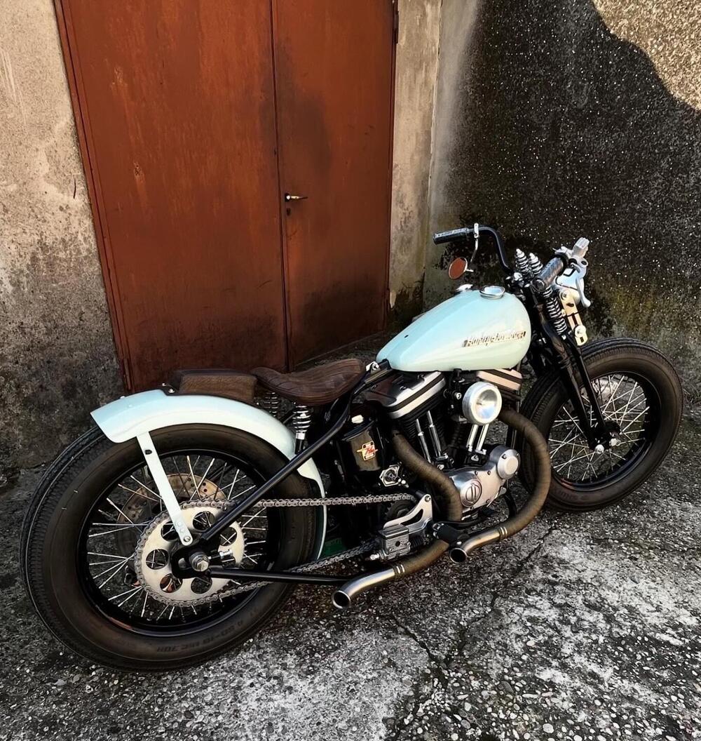 Harley-Davidson Sportster Bobber  (9)