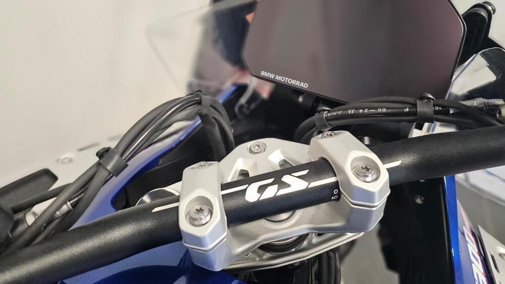 Bmw R 1300 GS (2023 - 26) (3)