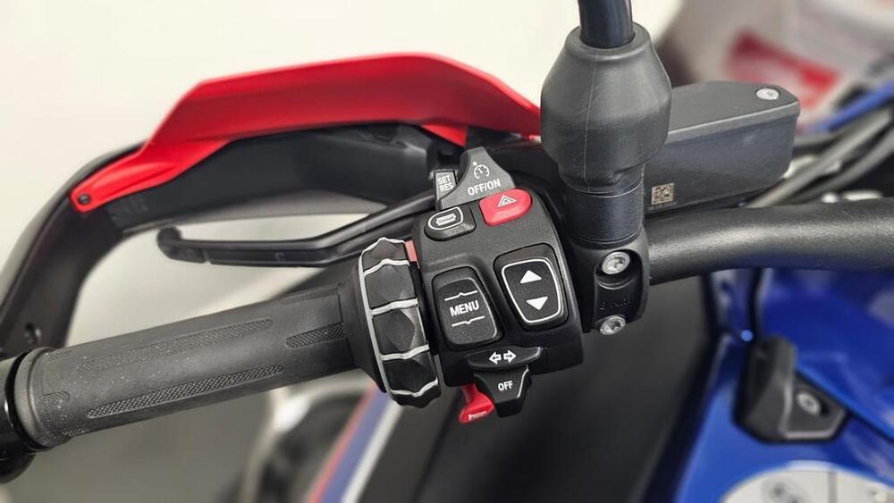 Bmw R 1300 GS (2023 - 26) (2)