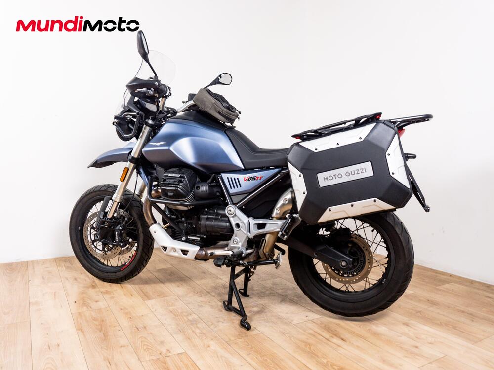 Moto Guzzi V85 TT (2024 - 26) (7)