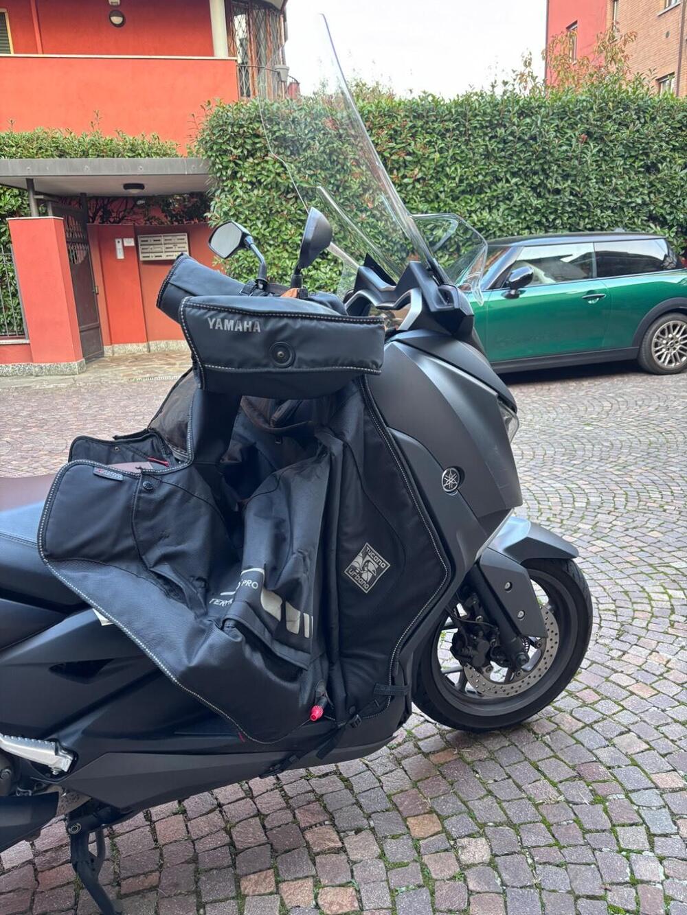 Yamaha X-Max 300 ABS (2017 - 20) (8)