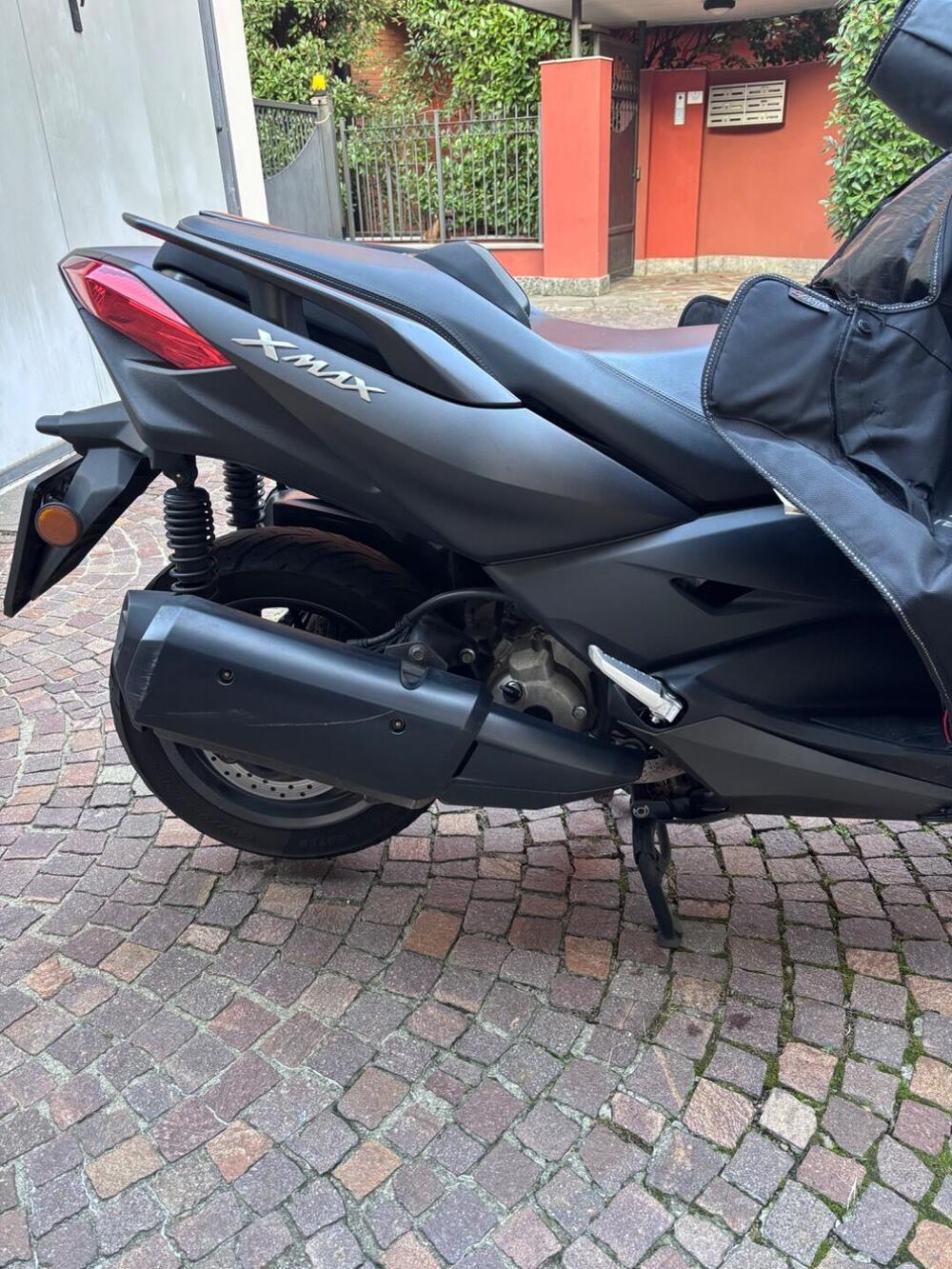 Yamaha X-Max 300 ABS (2017 - 20) (7)