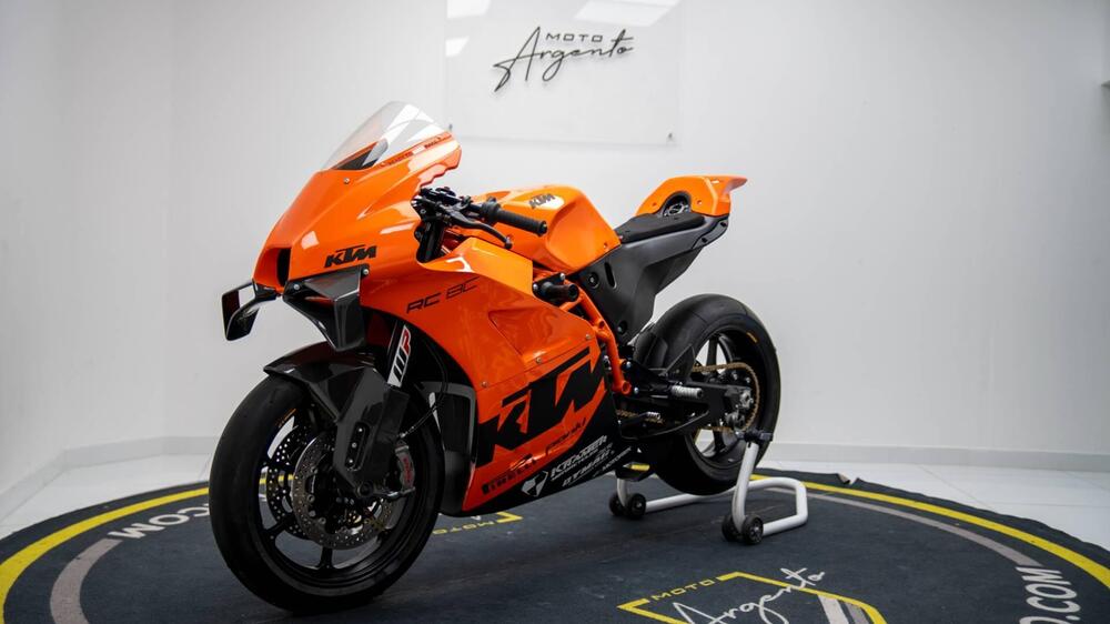 KTM RC 8C 890 (2021 - 22) (7)