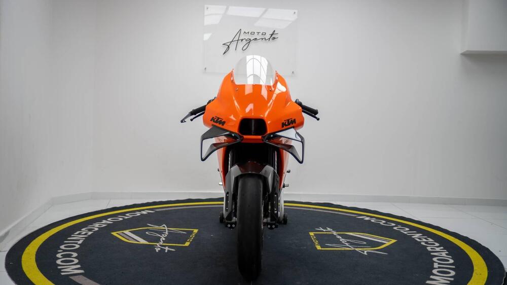 KTM RC 8C 890 (2021 - 22) (8)