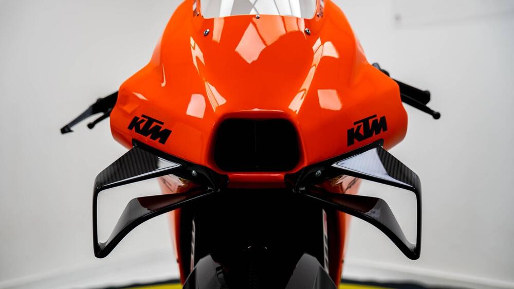 KTM RC 8C 890 (2021 - 22) (19)