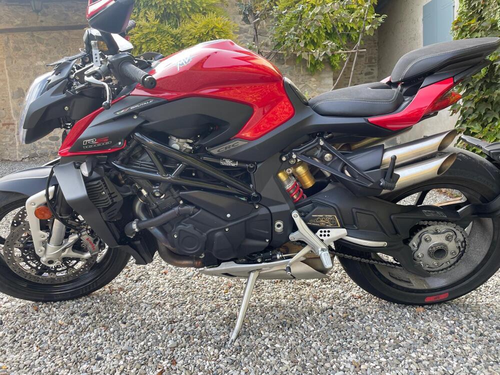 MV Agusta Brutale 1000 RS (2022 - 26) (4)