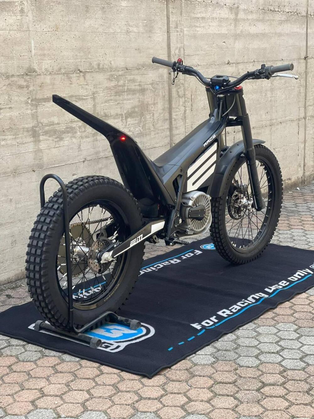 Electric Motion Epure Race (2022 - 24) (4)