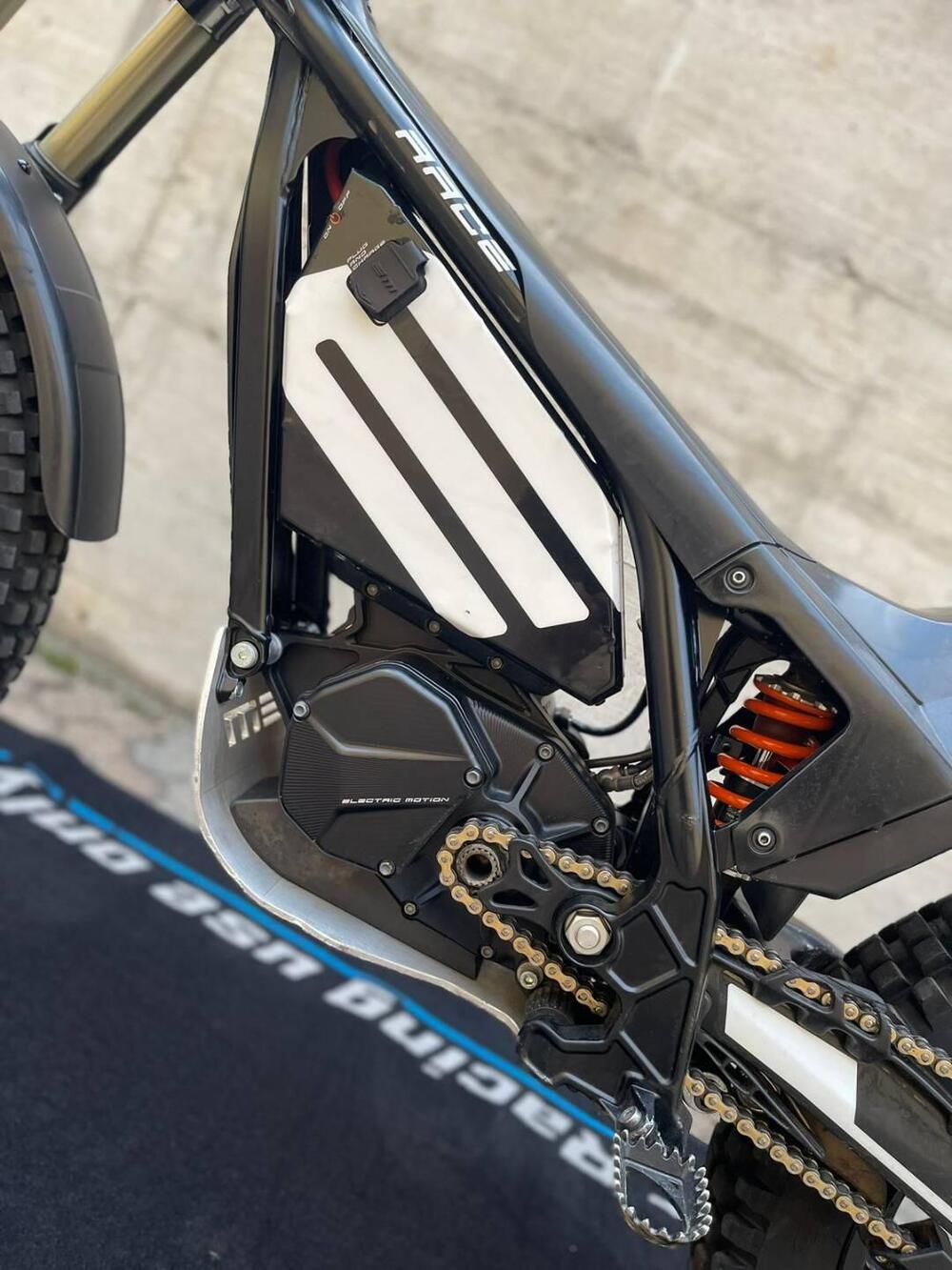 Electric Motion Epure Race (2022 - 24) (7)