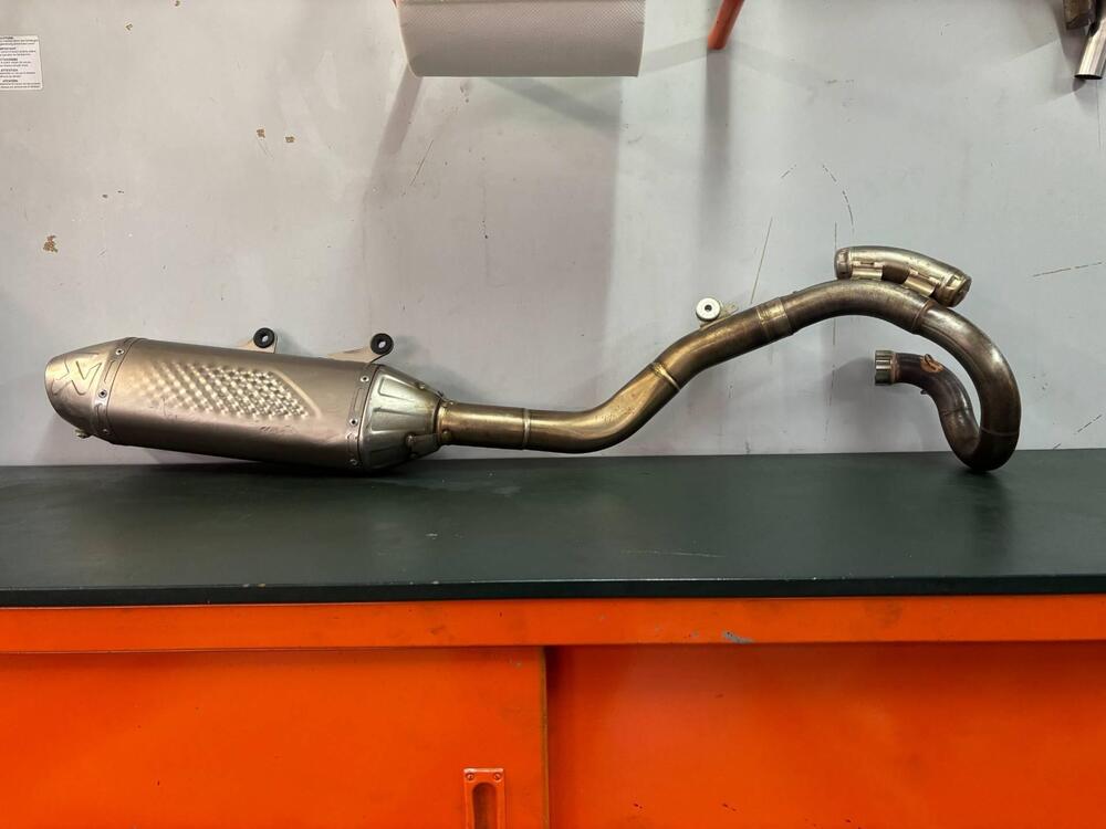 Scarico Akrapovic Ktm 250/350 (7)