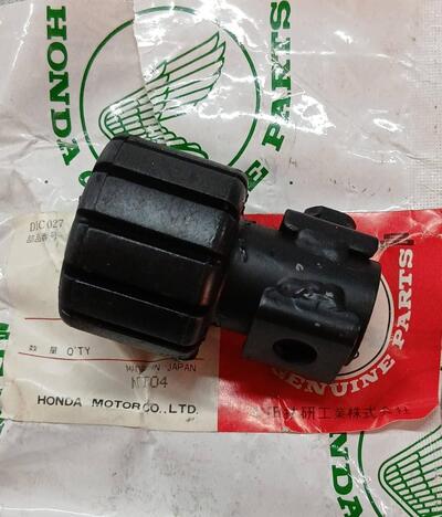 17611MK5000 Gomma supporto serbatoio XL600 Honda