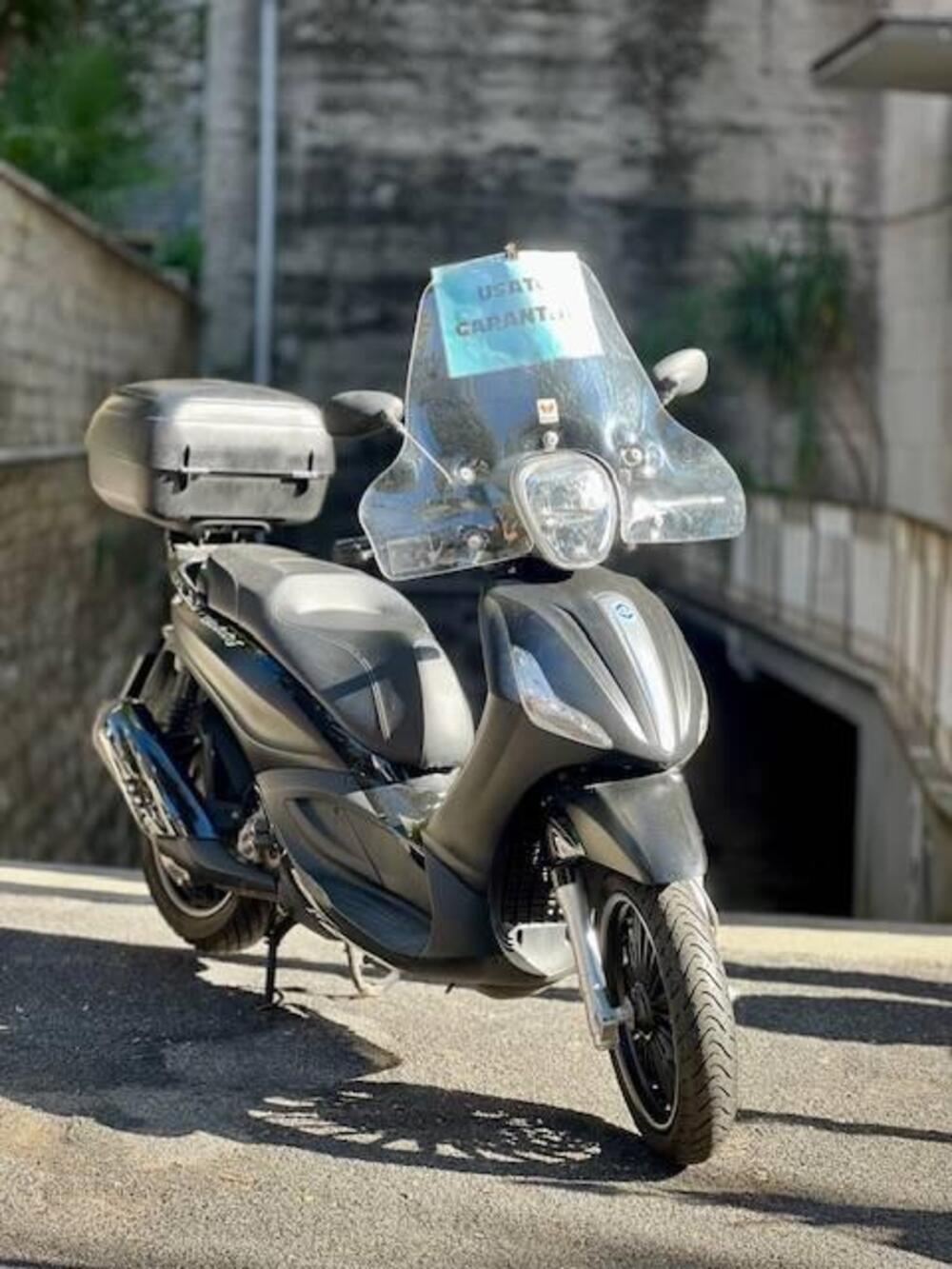 Piaggio Beverly 300 i.e. (2010 - 16) (2)
