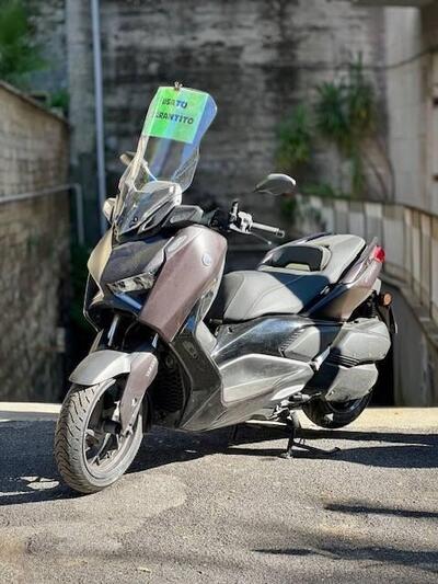 Yamaha X-Max 300 Tech Max (2021 - 24) usata