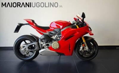 Ducati Panigale V4 S (2025) usata