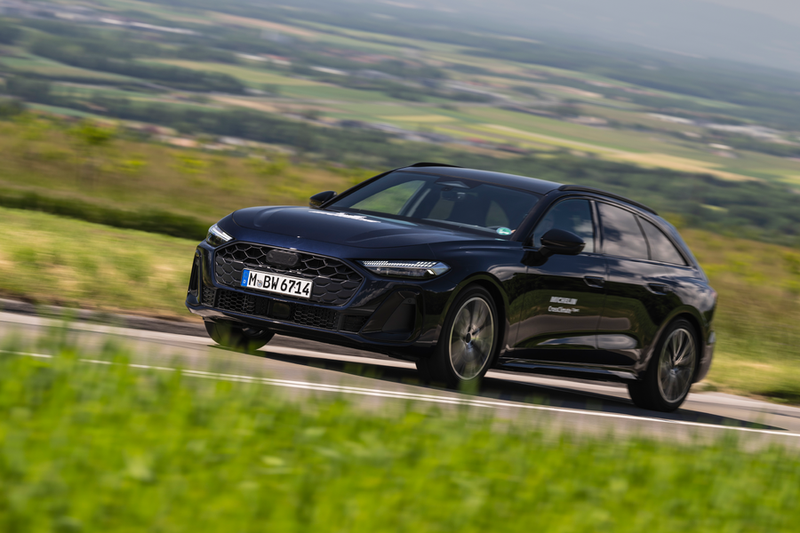 Le Crossclimate 3 Sport alla prova sotto a un&#039;Audi A5 Avant