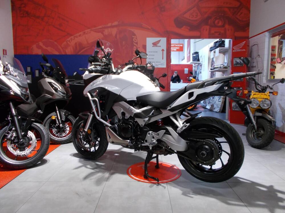 Honda Crossrunner (2017 - 20) (5)