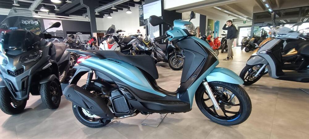 Piaggio Medley 200 S (2025 - 26) (4)