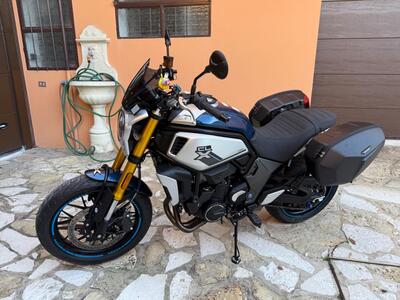 CFMOTO 700CL-X Heritage (2021 - 25) usata