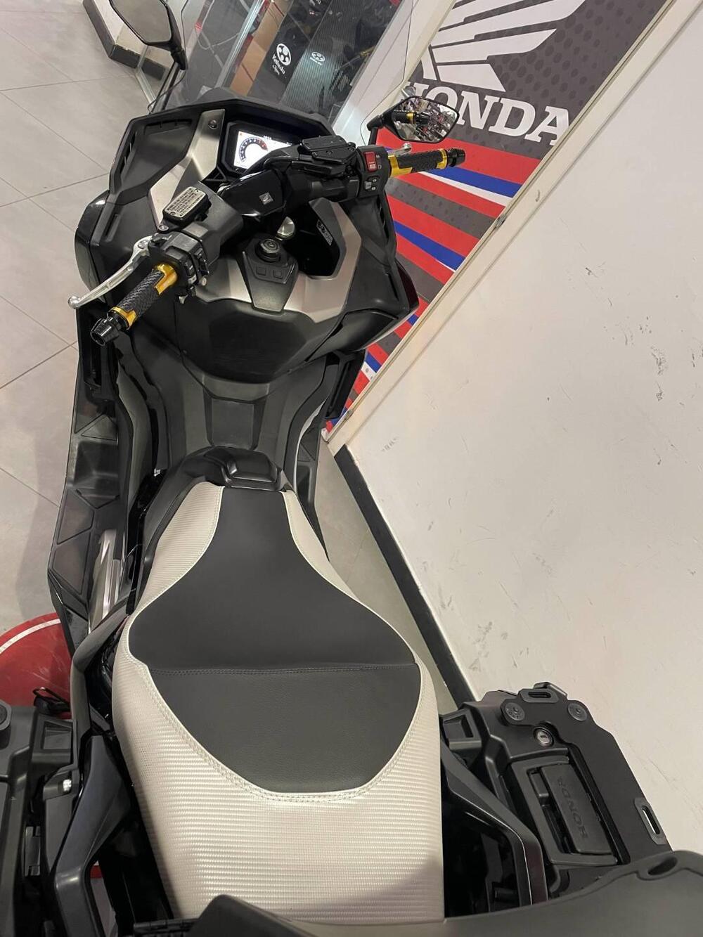 Honda Forza 750 DCT Travel (2021 - 24) (10)